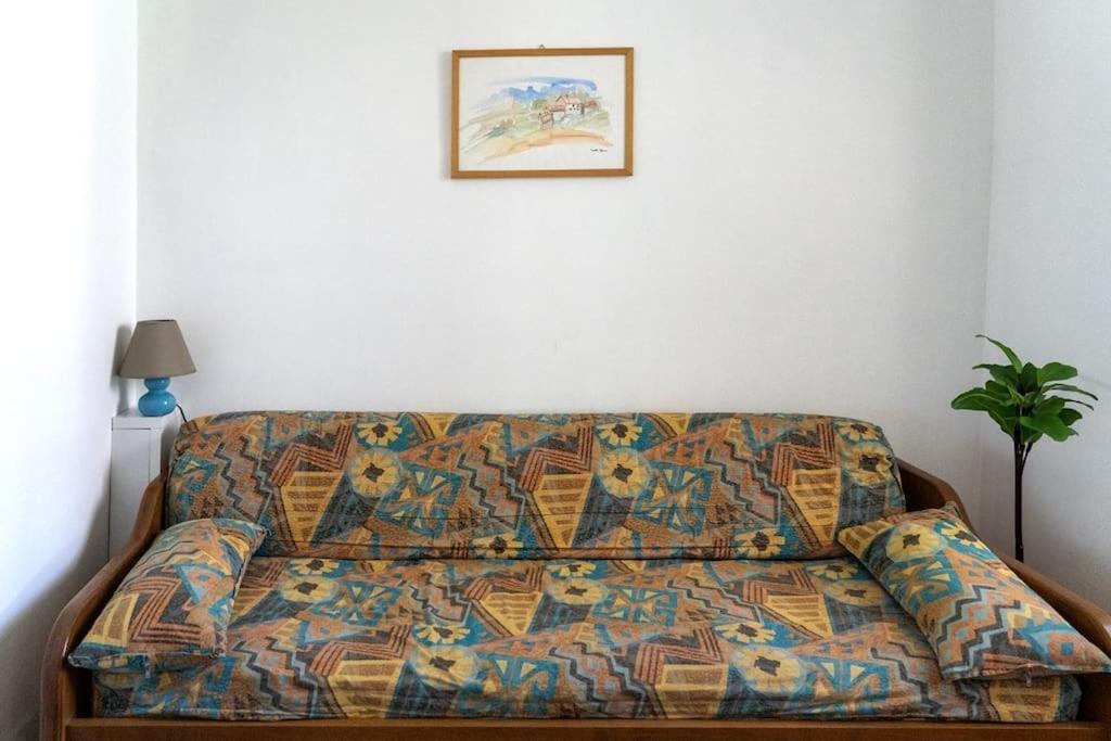 La Casa Di Ros Apartment Perinaldo Екстериор снимка